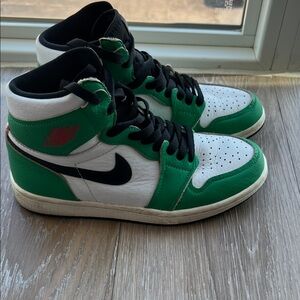 Jordan 1’s Nike Women's Lucky Green